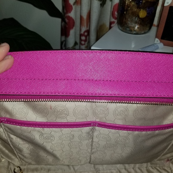 Michael Kors Selma Large Saffiano leather satchel - Picture 4 of 4